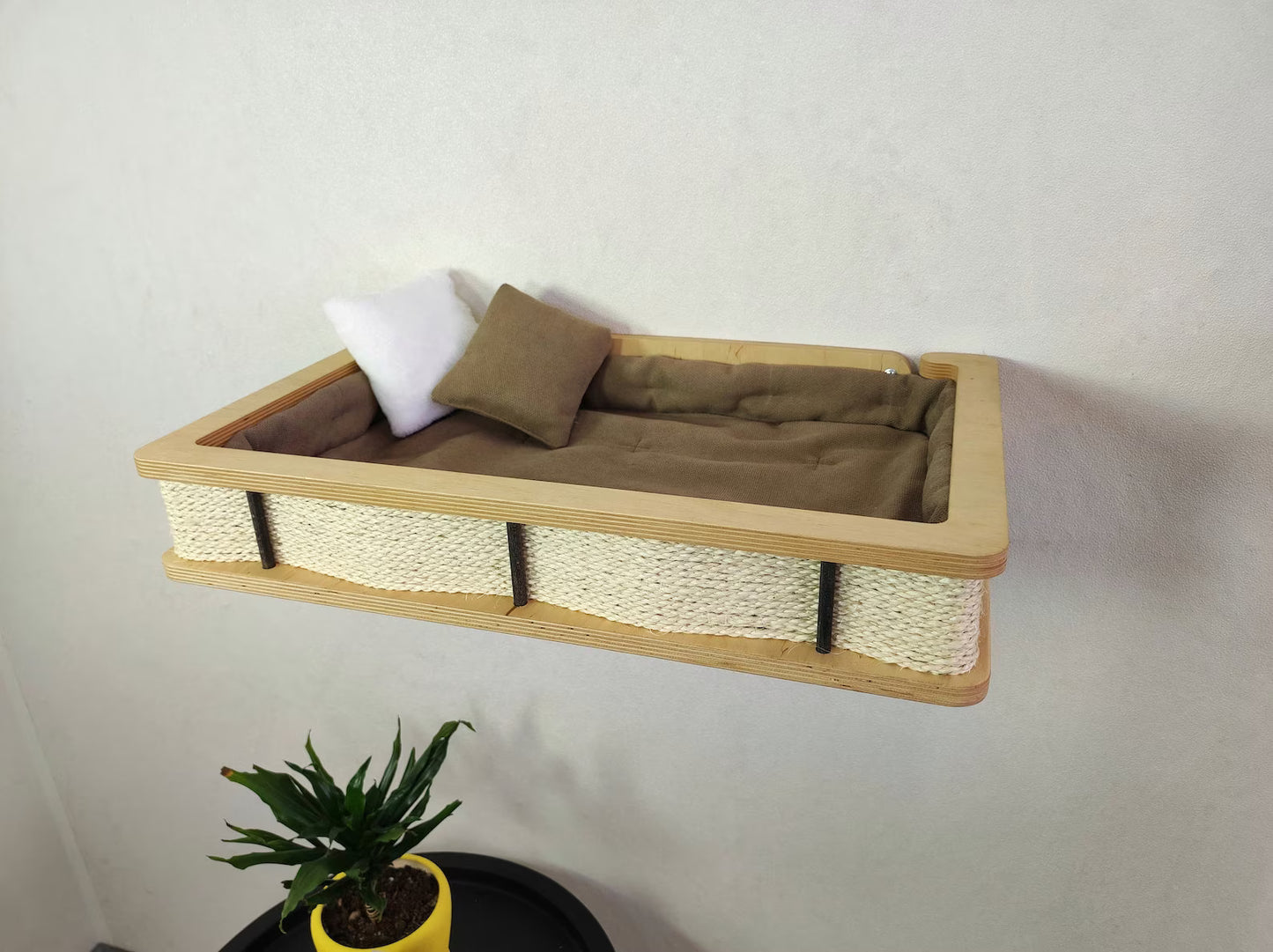 ThePawShelf™ – Wall-Mounted Cat Bed