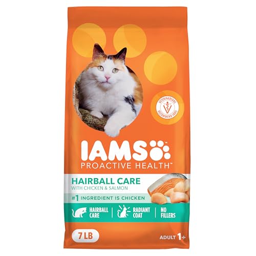 IAMS Proactive Health Adult Hairball Care Dry Cat Food with Chicken and Salmon, 7 lb. Bag - view 2