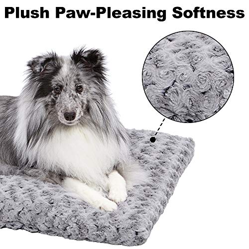 MidWest Homes for Pets XXS QuietTime Deluxe Gray Ombré Swirl Plush Pet Bed, Machine Washable, Non-Skid Bottom, - view 5