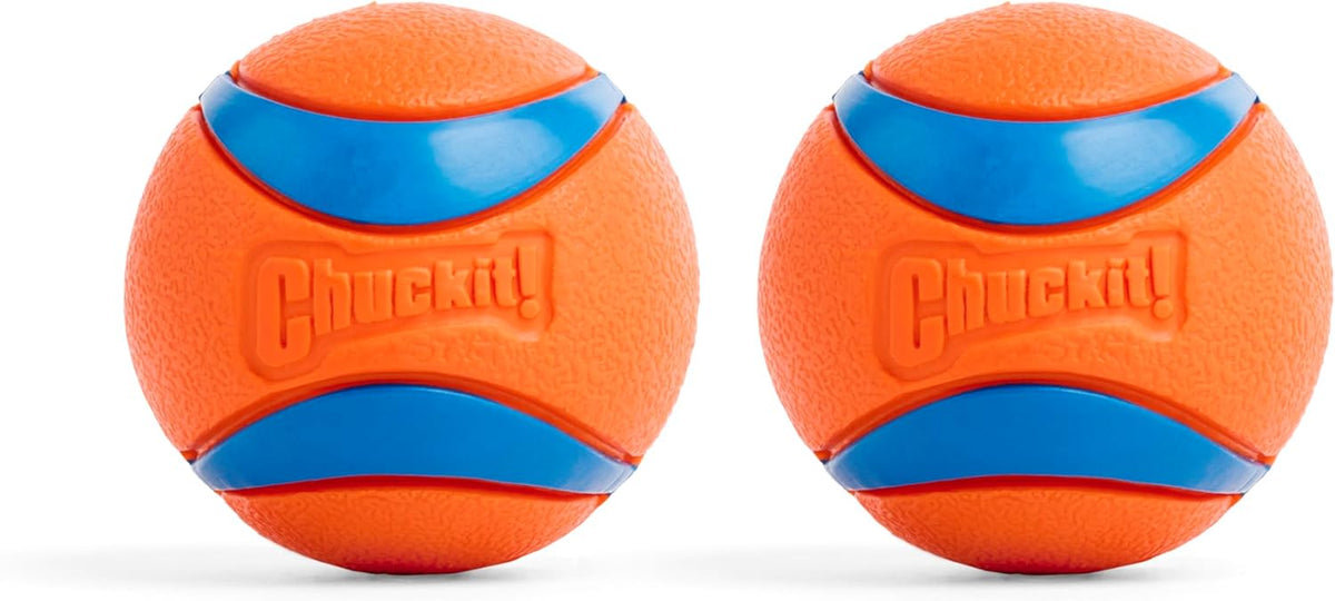 Chuckit! Ultra Ball Dog Toy - Medium Bouncy Fetch Balls For Dogs 20-60 lbs - Made from Durable Rubber - Floati