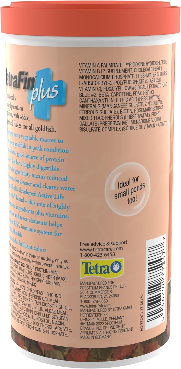 TetraFin Plus Goldfish Flakes 7.06 Ounces, Balanced Diet, With Algae To Promote Health - view 3